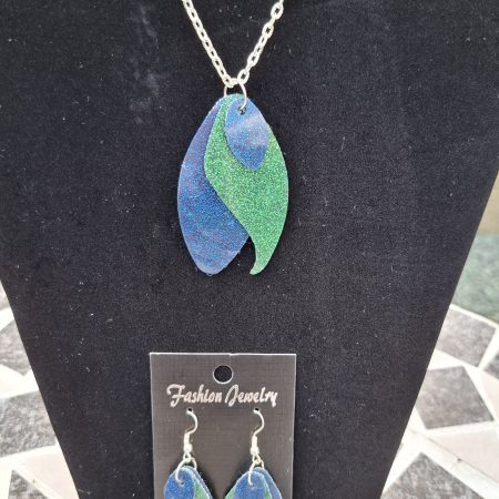 Fashion Accessory Belt with Matching Necklace and Earring Set in green and Blue Sparkle