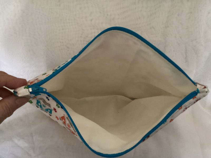 Medium Size Fabric Lined Caravan/Campervan Themed Zipped Purse/Make Up Bag/Pouch