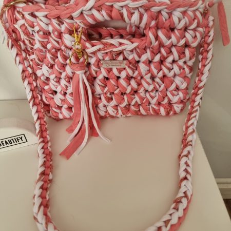 Crochet handbag in Pink, White & Gold with detachable tassle keyring