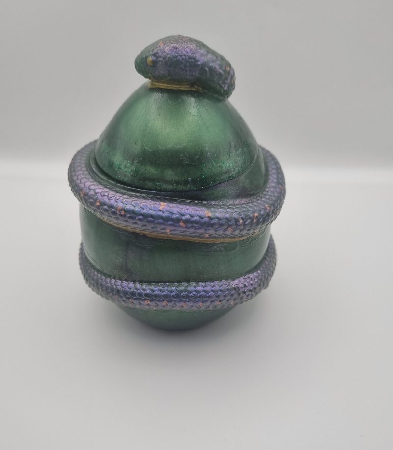 Snake egg pot