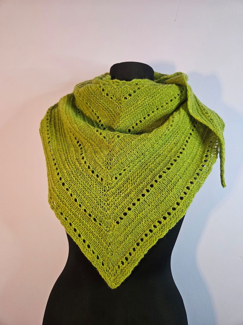 Handknitted 100% wool shawl.