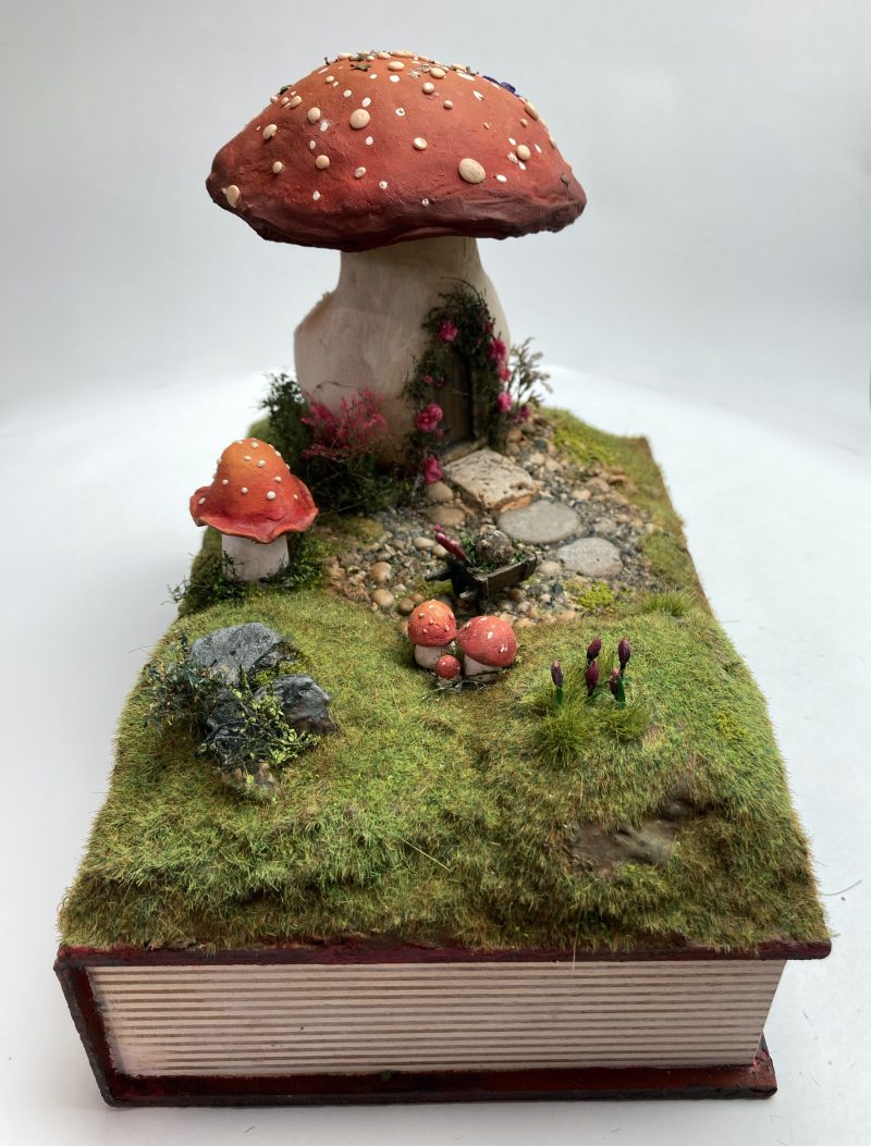 Toadstool Cottage Antique Jar Bookshelf Decor Booknook with Hidden Leather Notebook