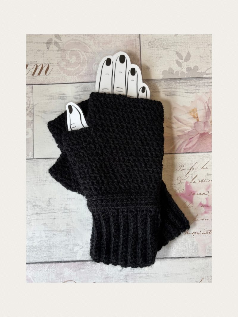 Crocheted Fingerless Gloves / Mittens