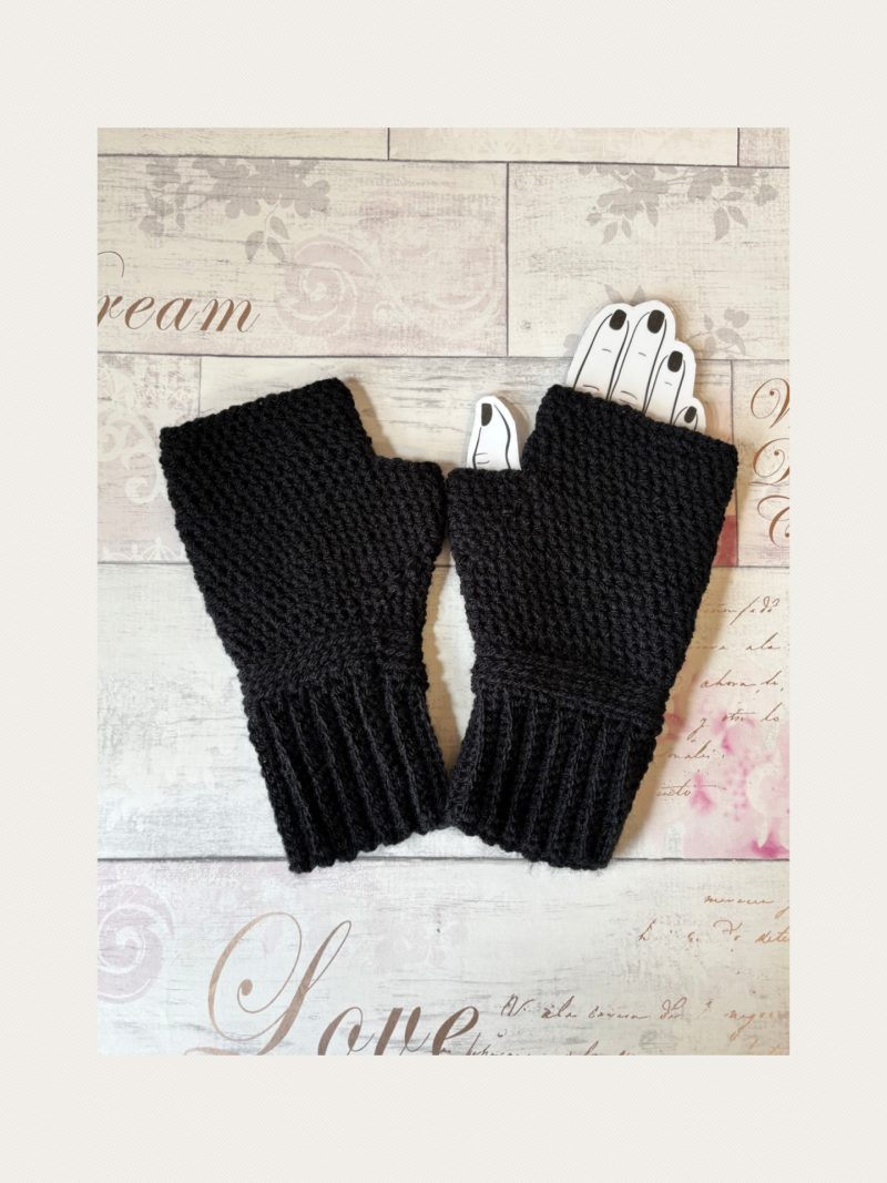 Crocheted Fingerless Gloves / Mittens