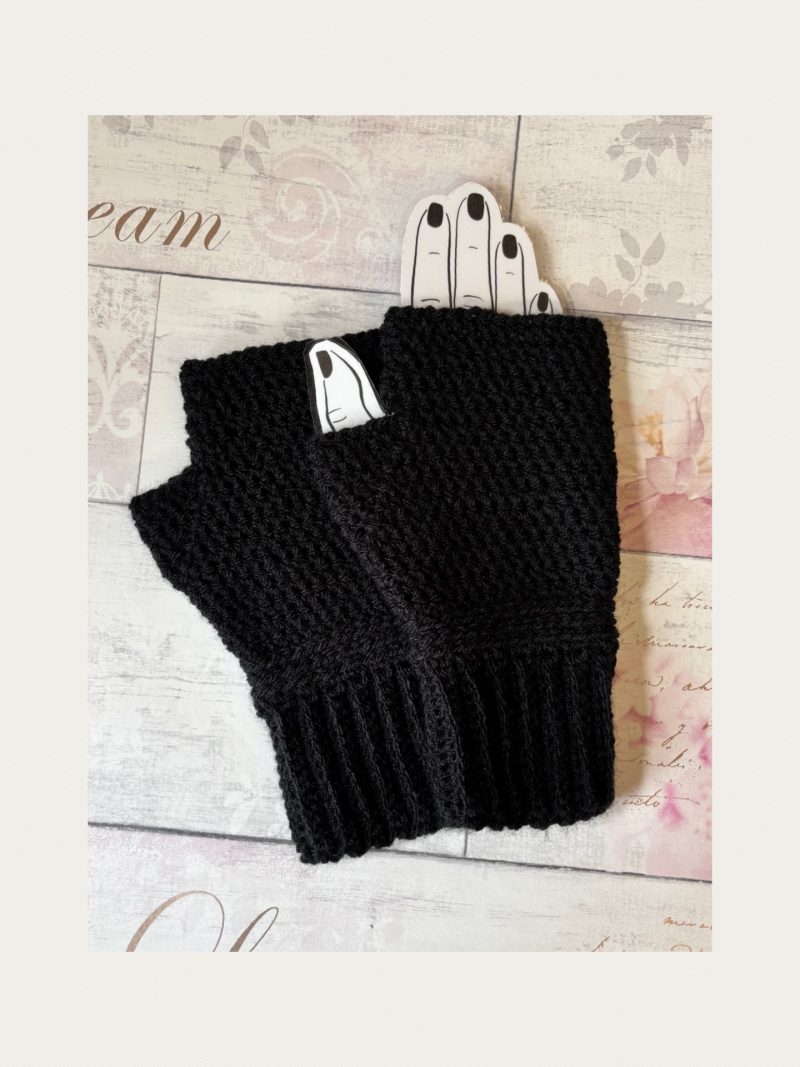 Crocheted Fingerless Gloves / Mittens