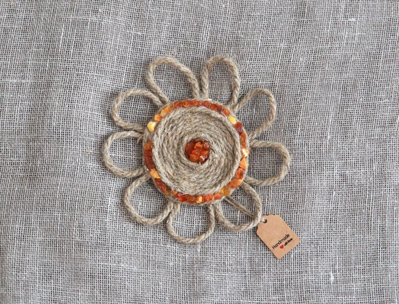 Northern Sun - Handmade Linen Amber Brooch – Sun Floral Design, Natural Materials
