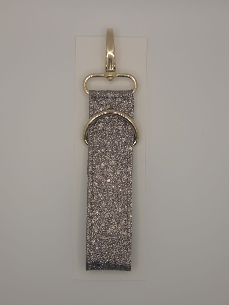 Bag accessory garment holder - The Wraplet