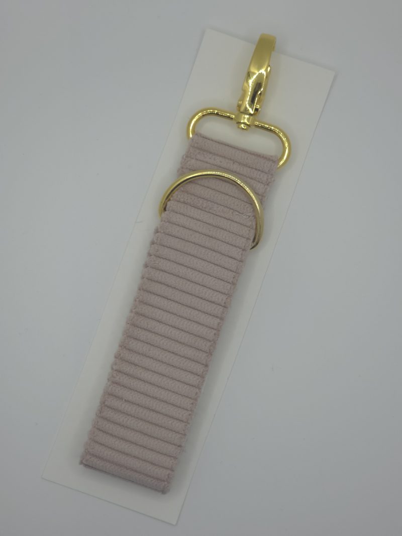 Bag accessory garment holder - The Wraplet