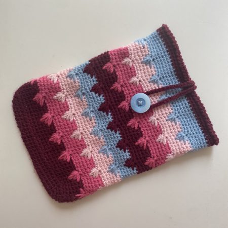 Crochet book sleeve