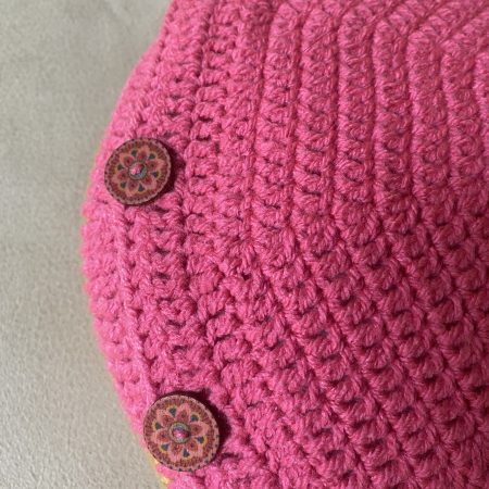Crochet round removable cushion cover