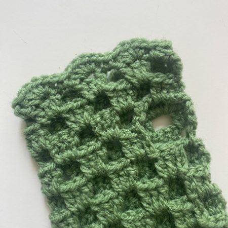 Crochet hand warmers/fingerless gloves