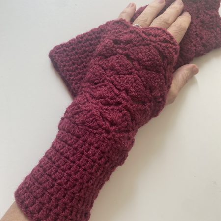 Crochet hand warmers/fingerless gloves