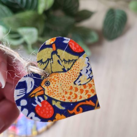 Scallop shell trinket dish William Morris strawberry thief design with gift tag