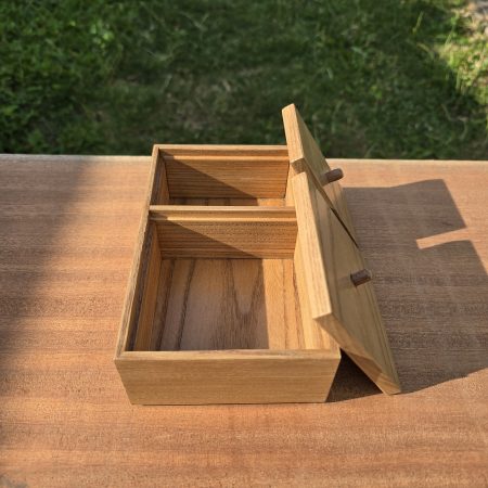 Elm keepsake box