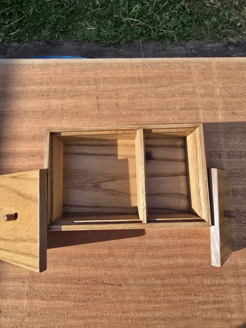 Elm keepsake box