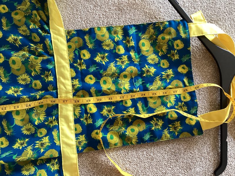 Classic Medium/Large Apron Handcrafted From Van Gogh’s Sunflowers Licensed Fabric