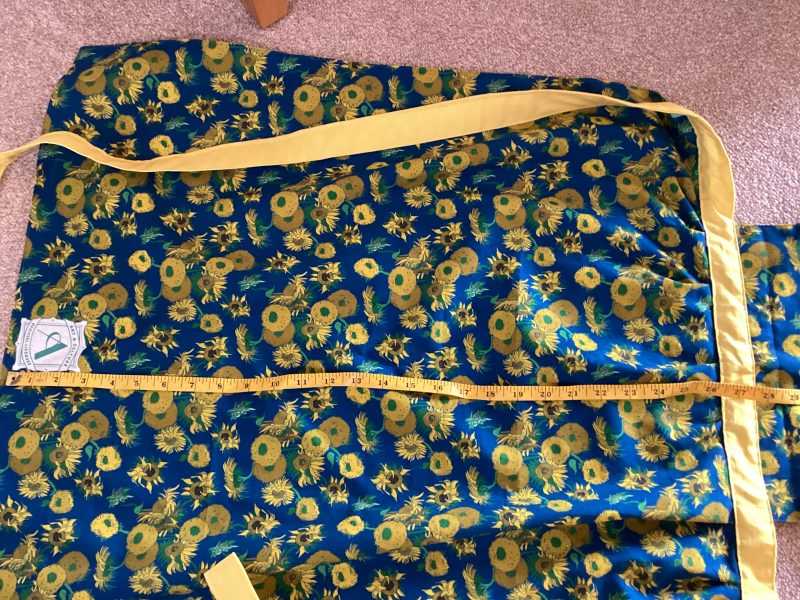 Classic Medium/Large Apron Handcrafted From Van Gogh’s Sunflowers Licensed Fabric
