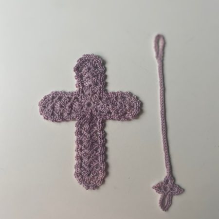 Crochet set of two crosses