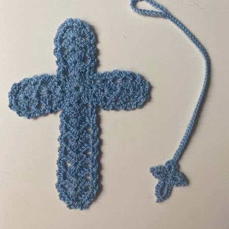 Crochet set of two crosses