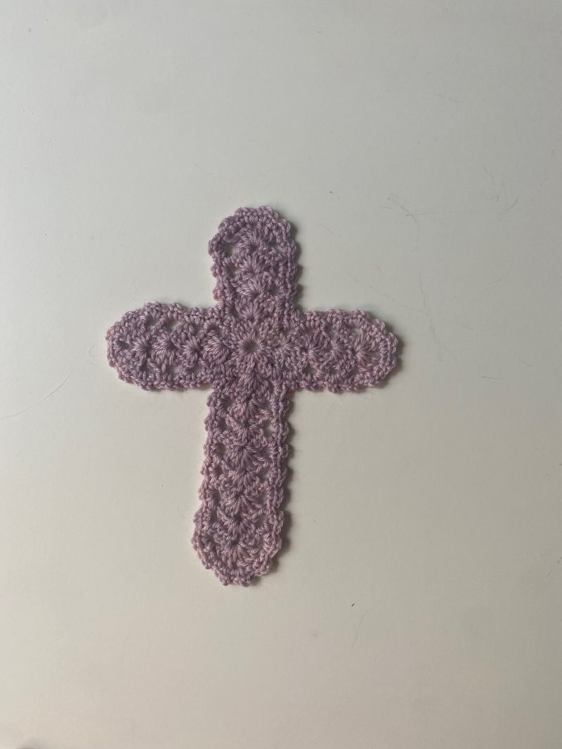Crochet set of two crosses