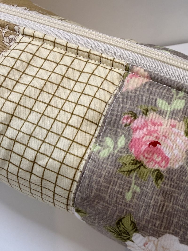 Vintage makeup bags/waterproof inside