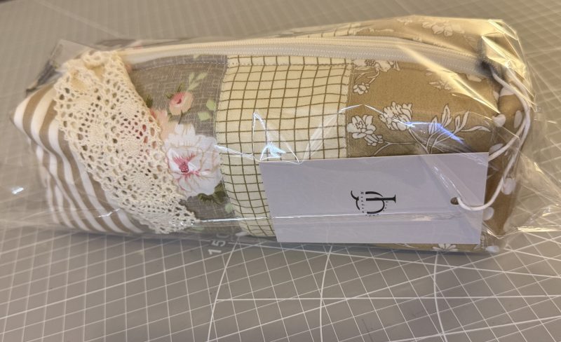 Vintage makeup bags/waterproof inside