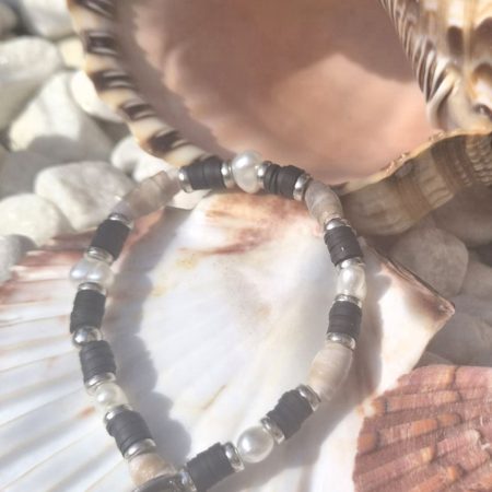 The Hidden Pearl Bracelet (one of a kind)