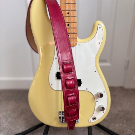 Handmade leather guitar and bass straps made in Mexico. Available in black, blue and burgundy.