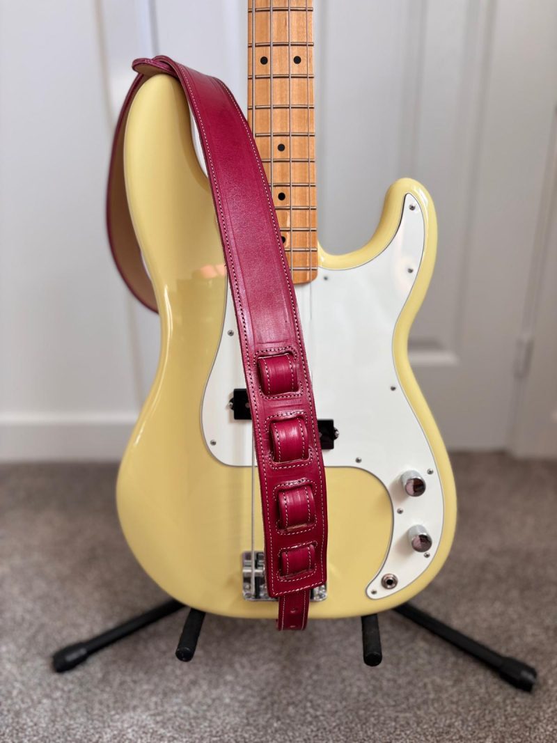 Handmade leather guitar and bass straps made in Mexico. Available in black, blue and burgundy.