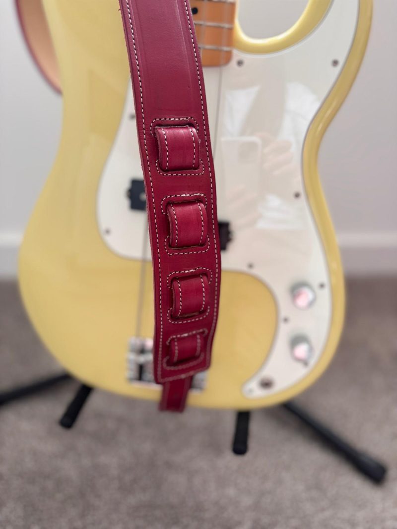 Handmade leather guitar and bass straps made in Mexico. Available in black, blue and burgundy.