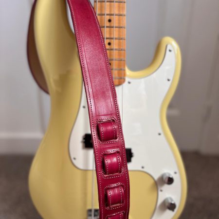 Handmade leather guitar and bass straps made in Mexico. Available in black, blue and burgundy.