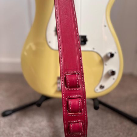 Handmade leather guitar and bass straps made in Mexico. Available in black, blue and burgundy.