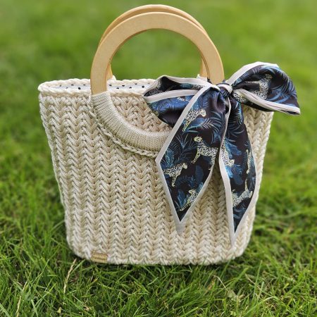 ¤ Ivory Knot ¤ crochet handbag size M