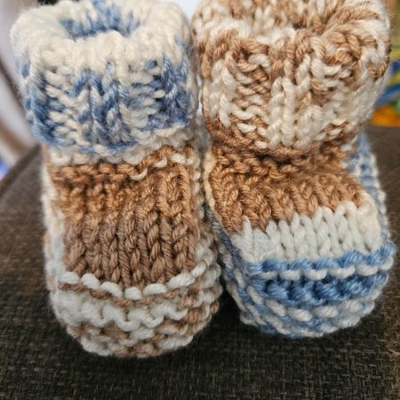 Hand knitted baby shoes 0-3 months