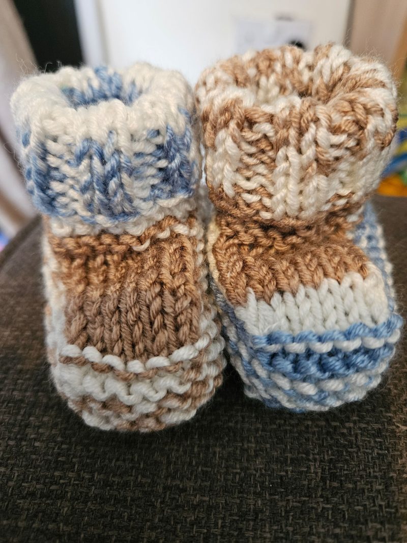 Hand knitted baby shoes 0-3 months