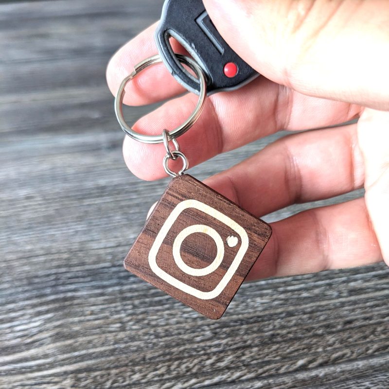 Custom Initials Wood Keychain, scannable NFC Tag