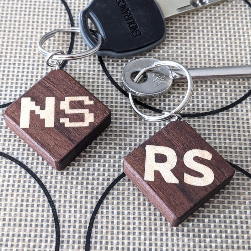 Custom Initials Wood Keychain, scannable NFC Tag