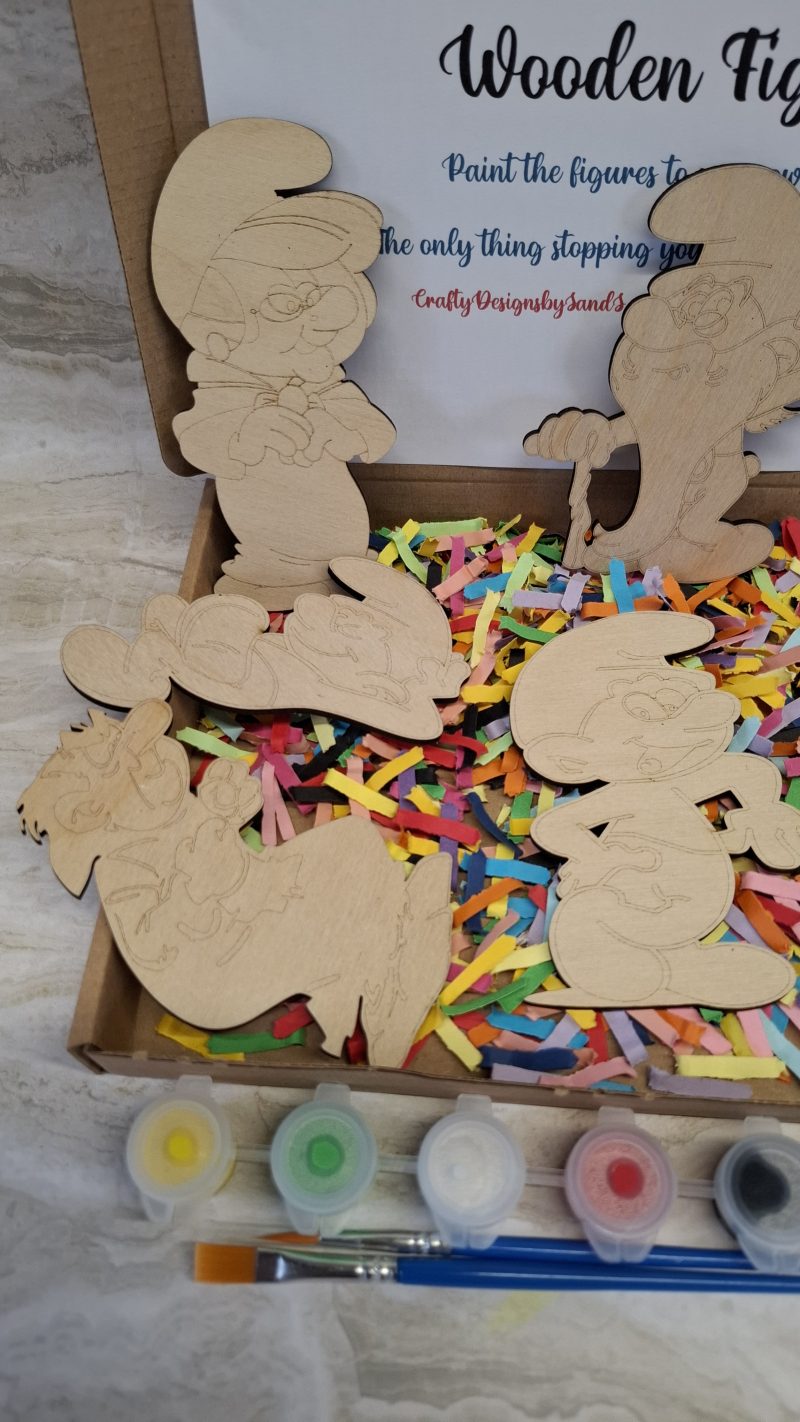 Paint your own Smurf's Craft kit - Holiday Painting Kit - Wooden Figures
