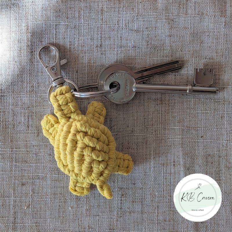 Macrame Turtle Keyring | Surfer/Beach gifts, Tortoise Gifts