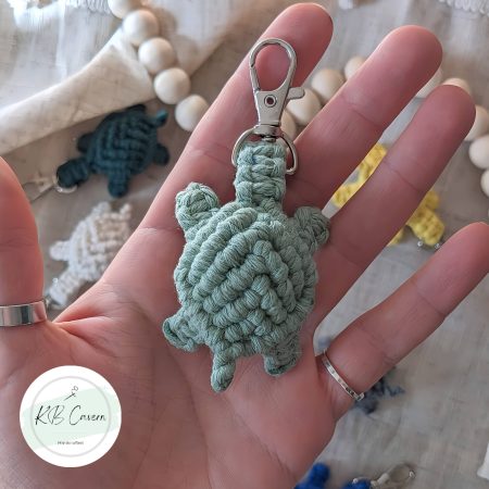Macrame Turtle Keyring | Surfer/Beach gifts, Tortoise Gifts