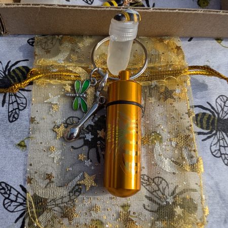 Save a Bee revival keyring kit