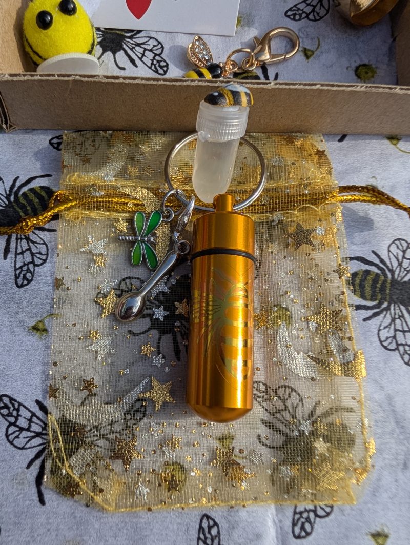 Save a Bee revival keyring kit