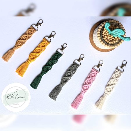 Handmade Macramé Keyring with Tassel – Boho Bag Charm