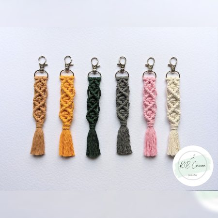 Handmade Macramé Keyring with Tassel – Boho Bag Charm