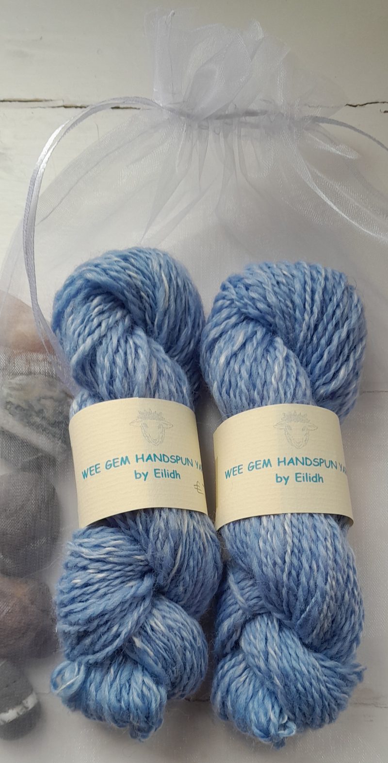 Hand Spun Yarn - Shetland Wool and Ramie (nettle fibre) - Blue Sky