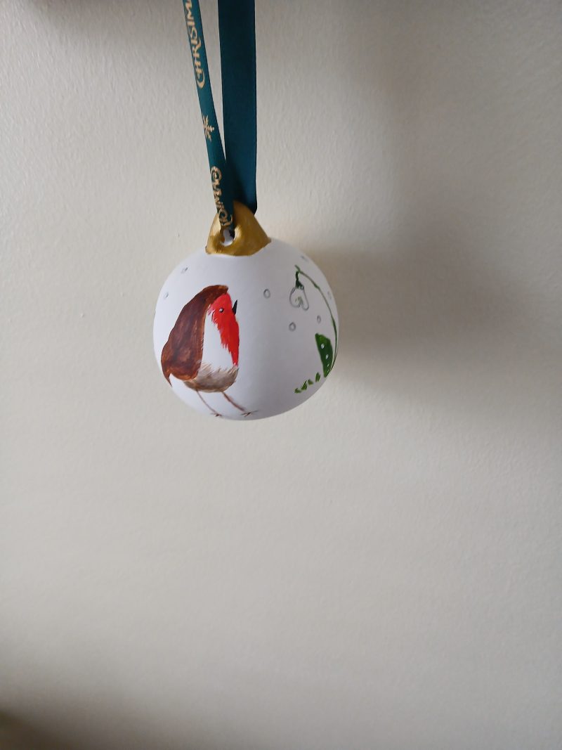 Robin ceramic Christmas handpainted bauble with wording