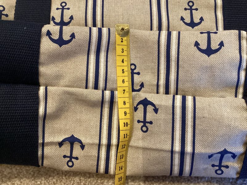 Navy/Beige Nautical Seaside Themed Anchor Lined Zipped Medium/Large Beach Bag
