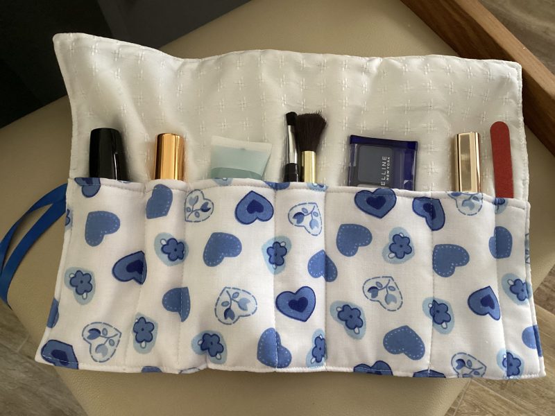 Gorgeous Blue Hearts/Flowers on White Fabric Wrap Jewellery/ Make Up/Accessory Roll
