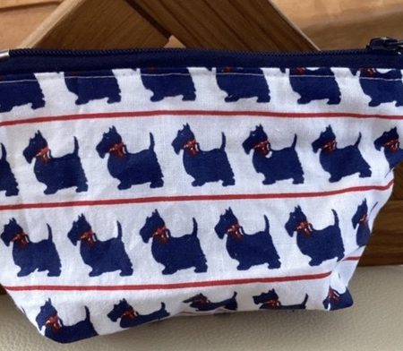 Really Cute Small Fabric Zipped Lined Coin Purse White With Blue Scotty Dogs