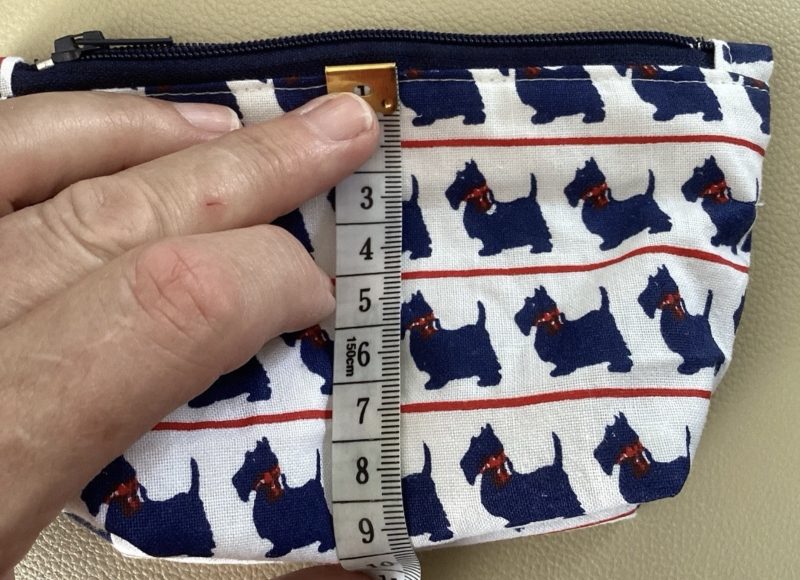 Really Cute Small Fabric Zipped Lined Coin Purse White With Blue Scotty Dogs